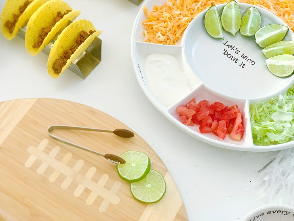 how to host the best homegating party (including a touchdown taco bar!)