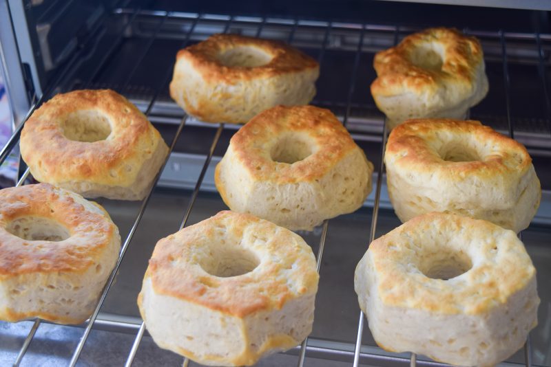 refrigerator biscuit donuts in air fryer