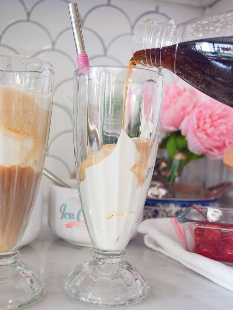 How to build the perfect root beer float