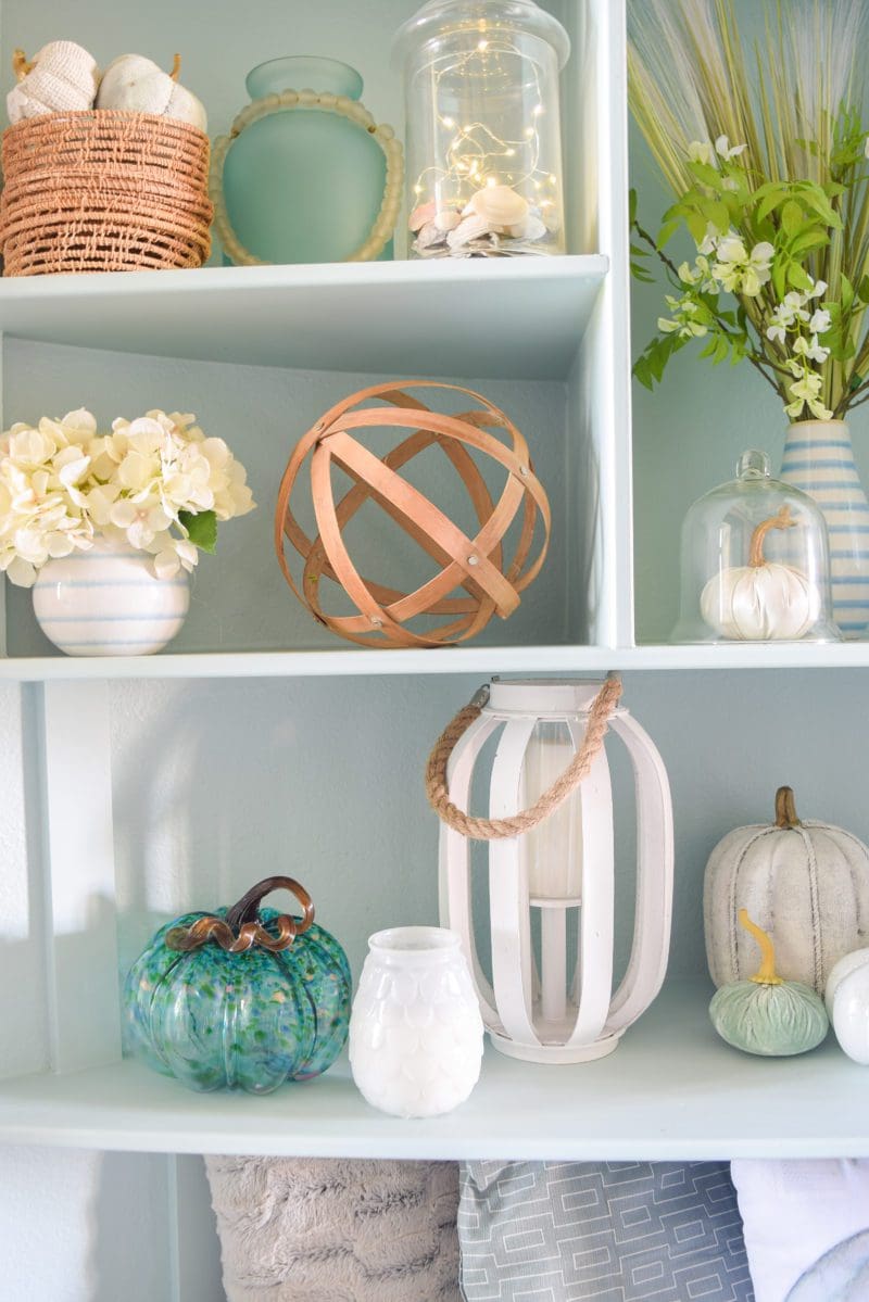 Coastal blue and white fall decorating ideas