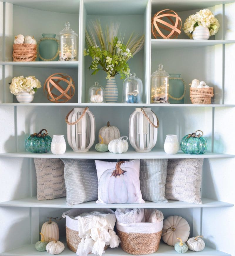 modern coastal farmhouse fall decor 