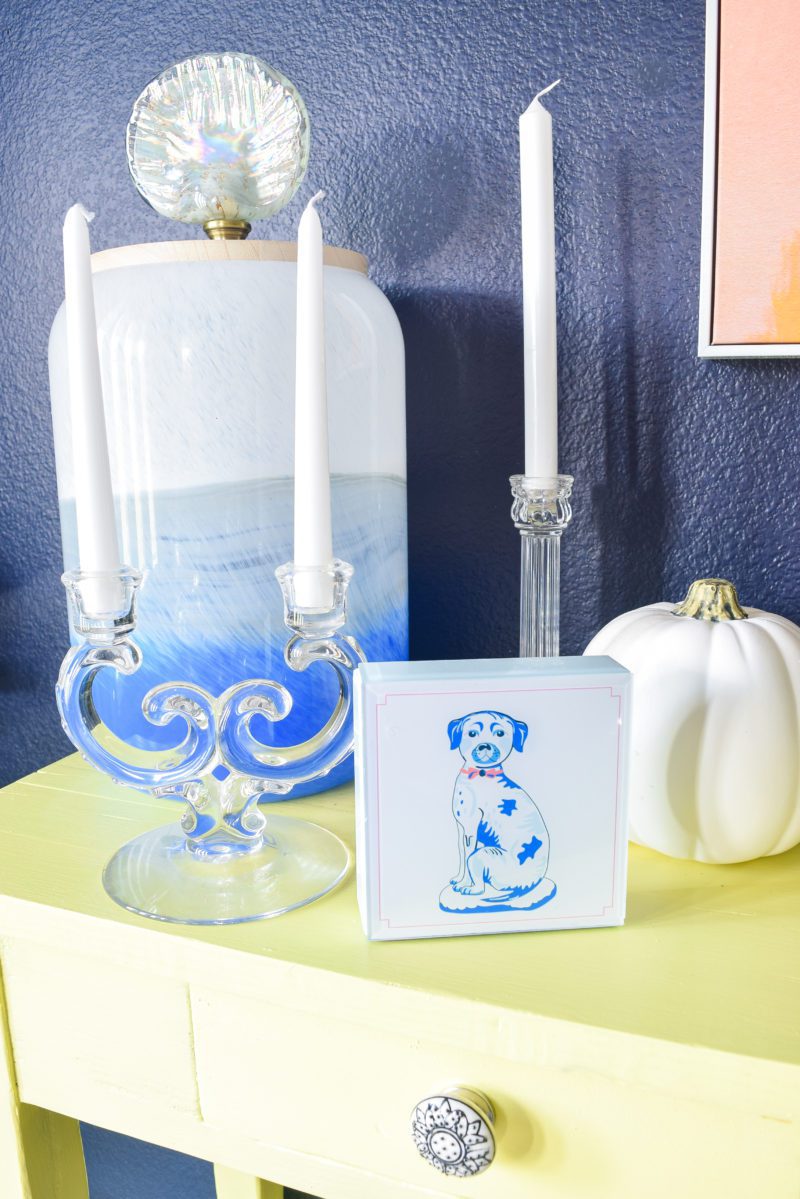 How do you decorate with blue and white?