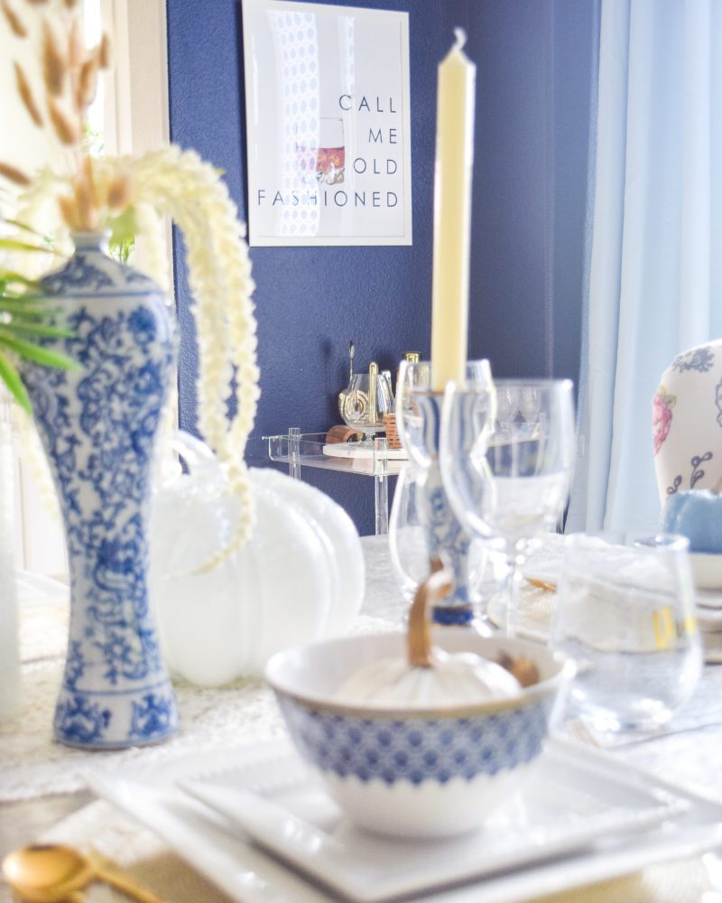 chinoiserie chic fall table