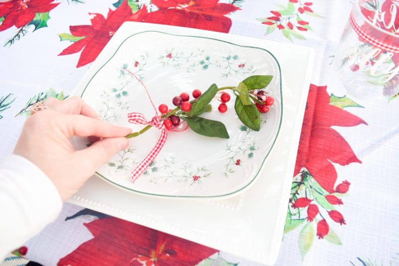 modern christmas table settings ideas