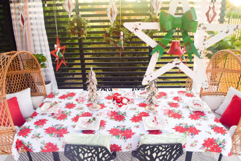 holiday tablescape