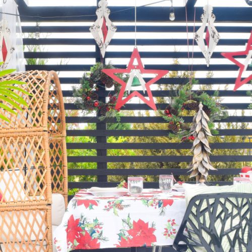 outdoor christmas table