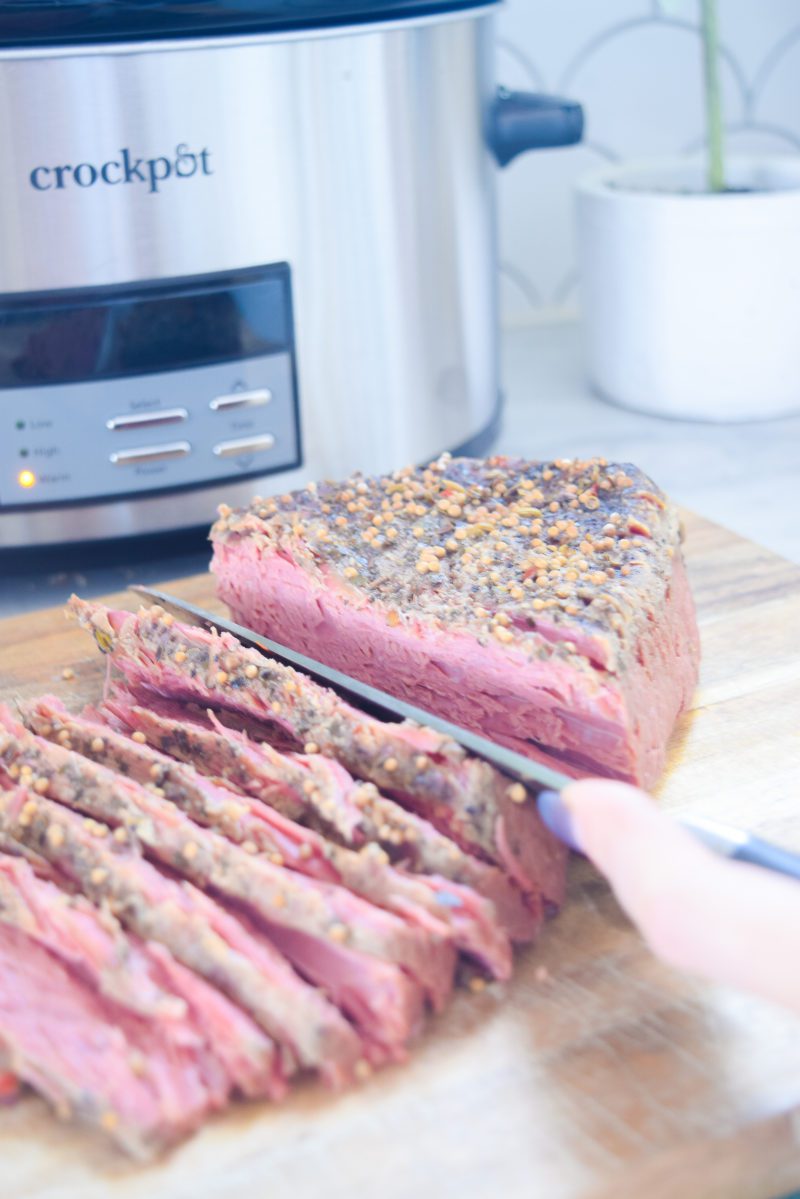 How do I cook corned beef in a slow cooker without vegetables