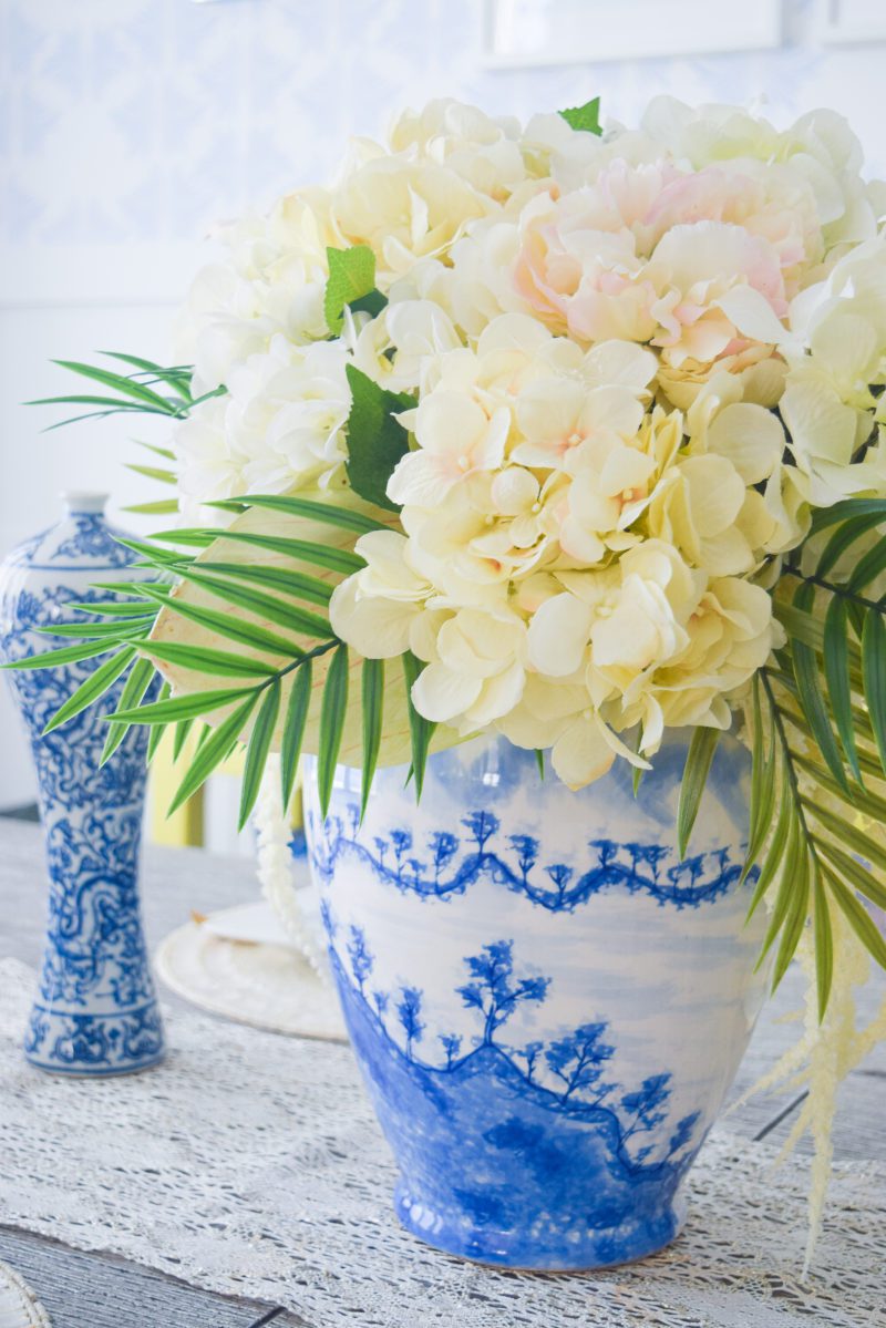 blue and white chinoiserie vase