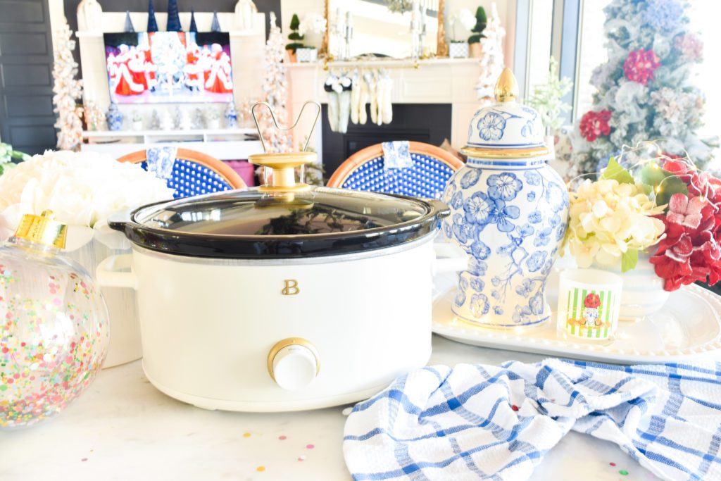 Beautiful 8QT Slow Cooker, White Icing by Drew Barrymore, Kitchen