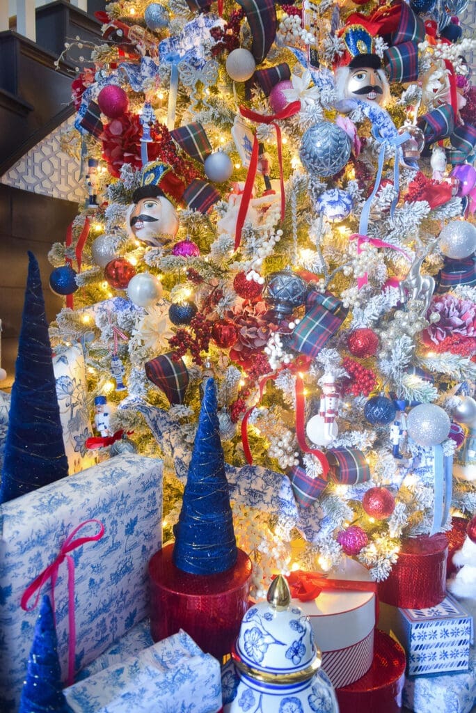 Grand Millennial Christmas Tree: Tartan, Blue and Red Chinoiserie Decorations